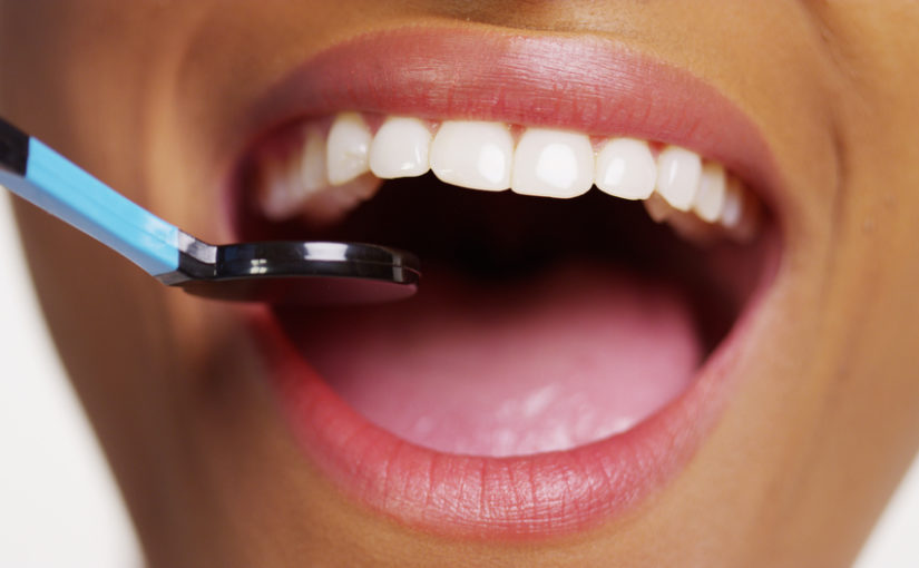 Całościowe leczenie stomatologiczne – odkryj trasę do zdrowego i pięknego uśmiechów.